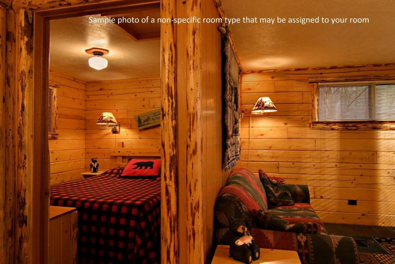 Log Cabins At Meadowbrook Resort Wisconsin Dells Eksteriør bilde